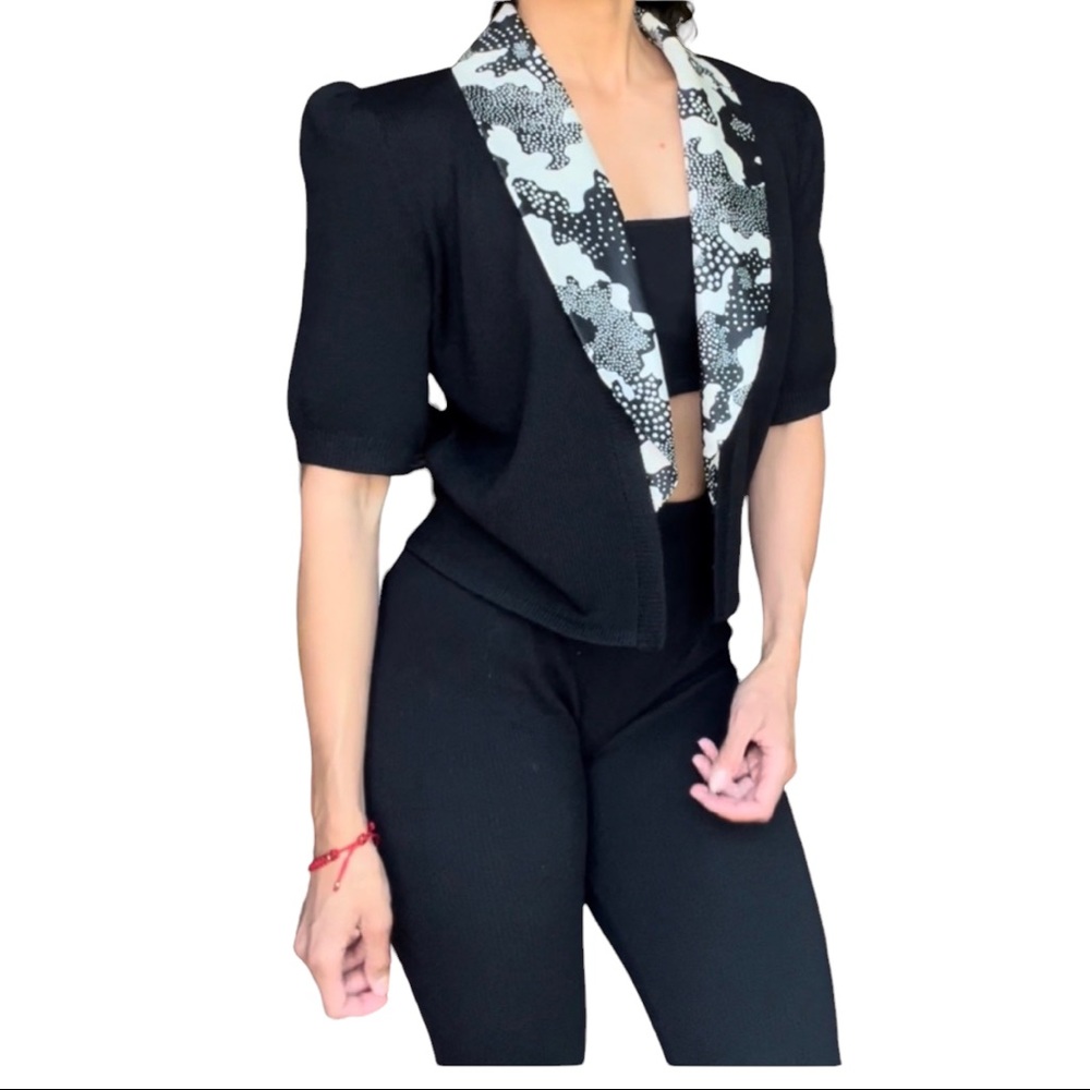 St. John printed open front jacket size M